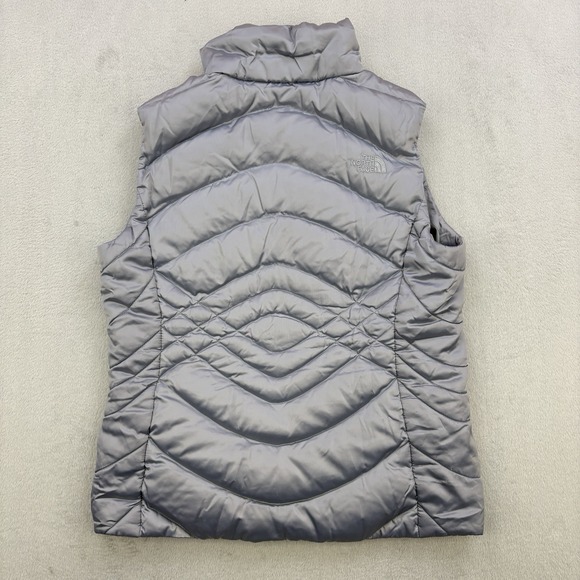 North Face Vest Womens Medium Silver 550 Puffer Goose Down Quilted Jacket Zip - Picture 5 of 12